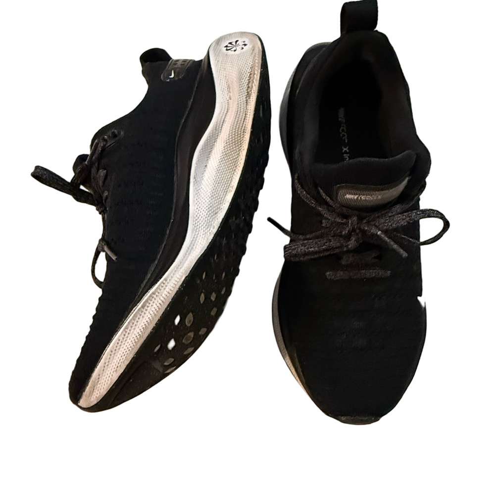 Nike Black and White Athletic Shoes